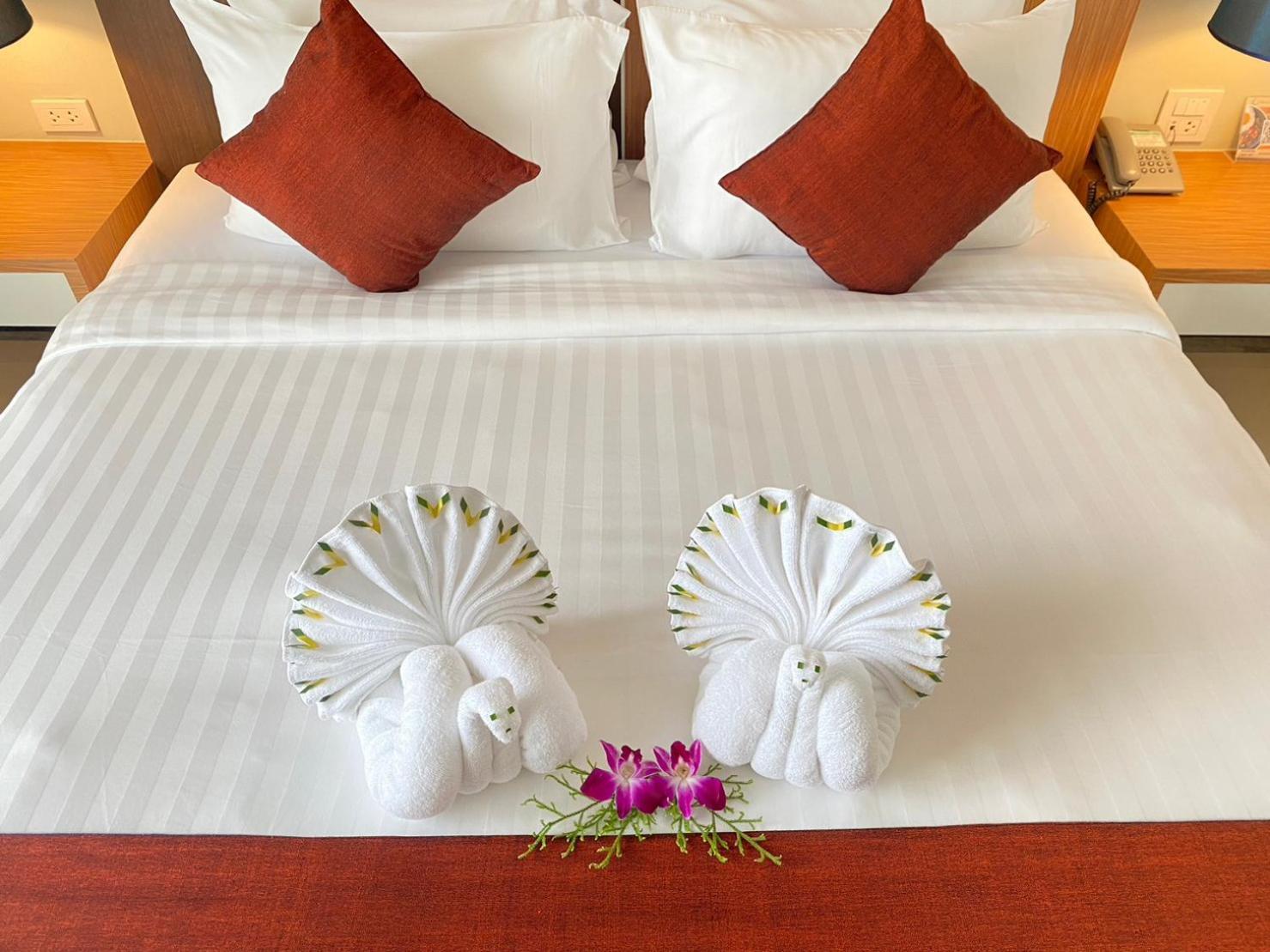 Siva Royal Hotel Phatthalung Exterior photo
